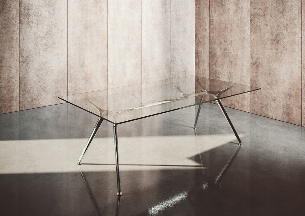 Arkitek Glass Meeting Tables
